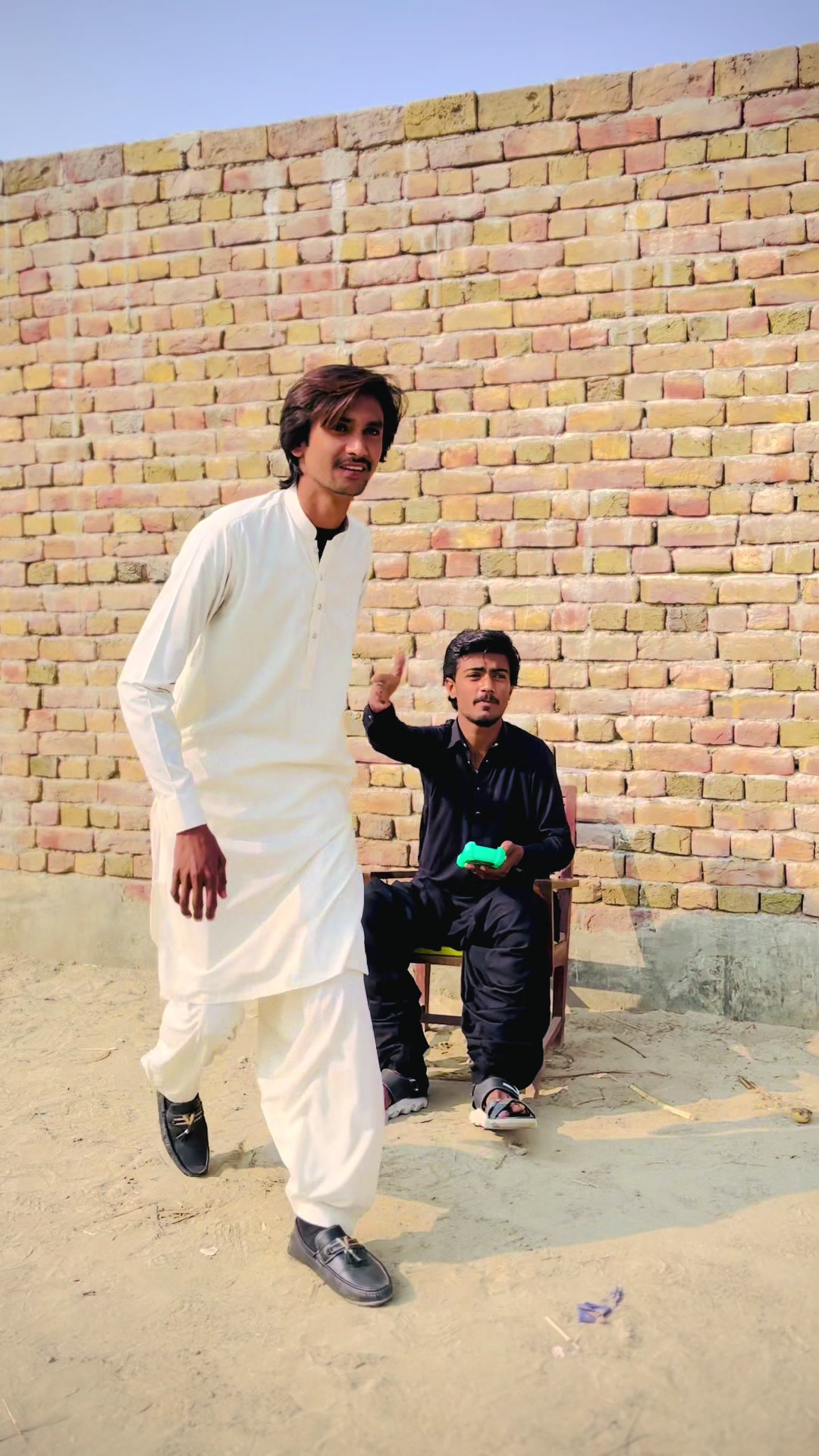 @Jani Bhai Official ✅