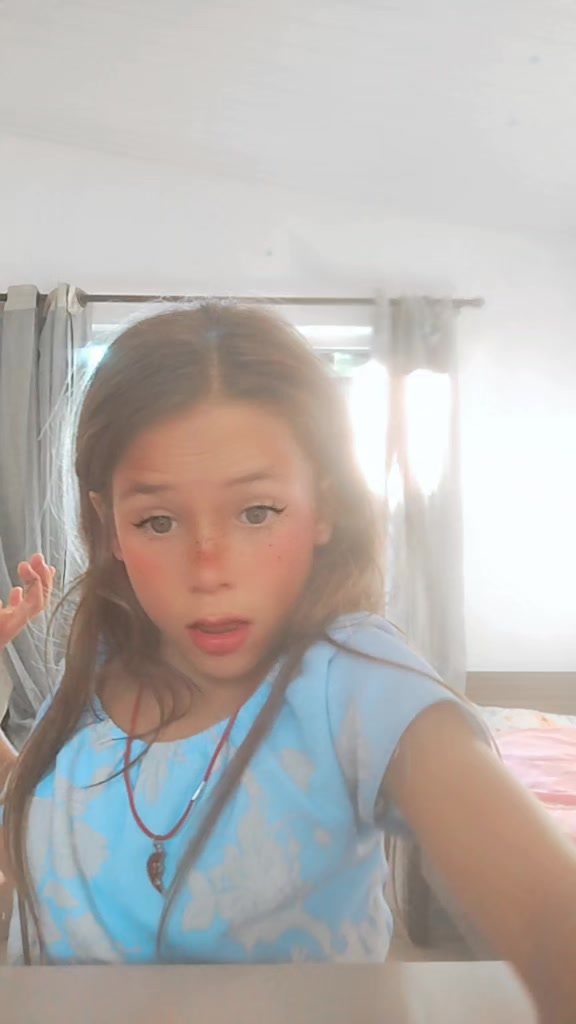 @Valentina
