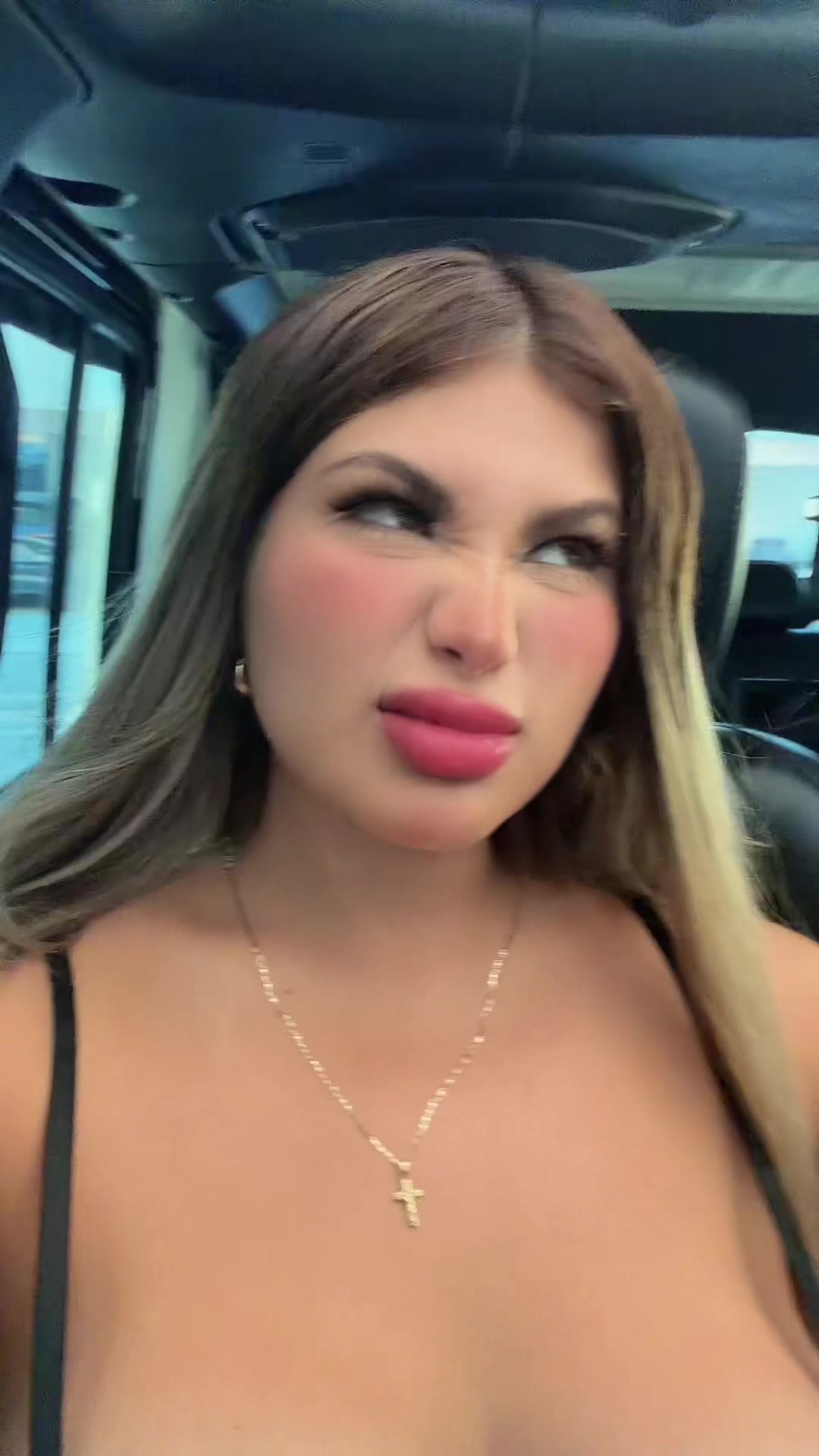 @Naomi verde