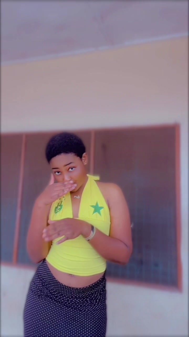 @…..🖇️Realest 🦋Afyah 💦💕