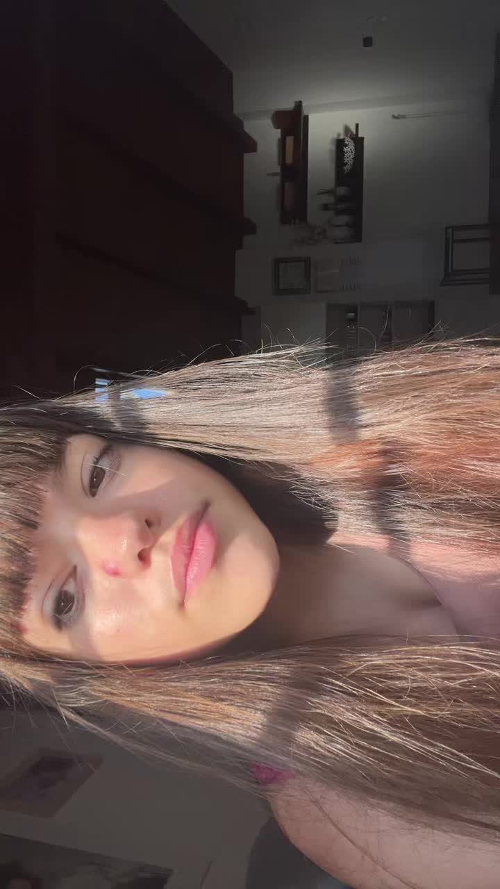 @Valeee🇦🇱