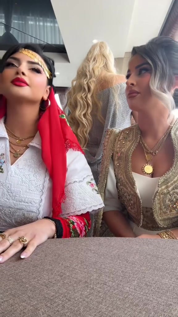 @aurelakrasniqii