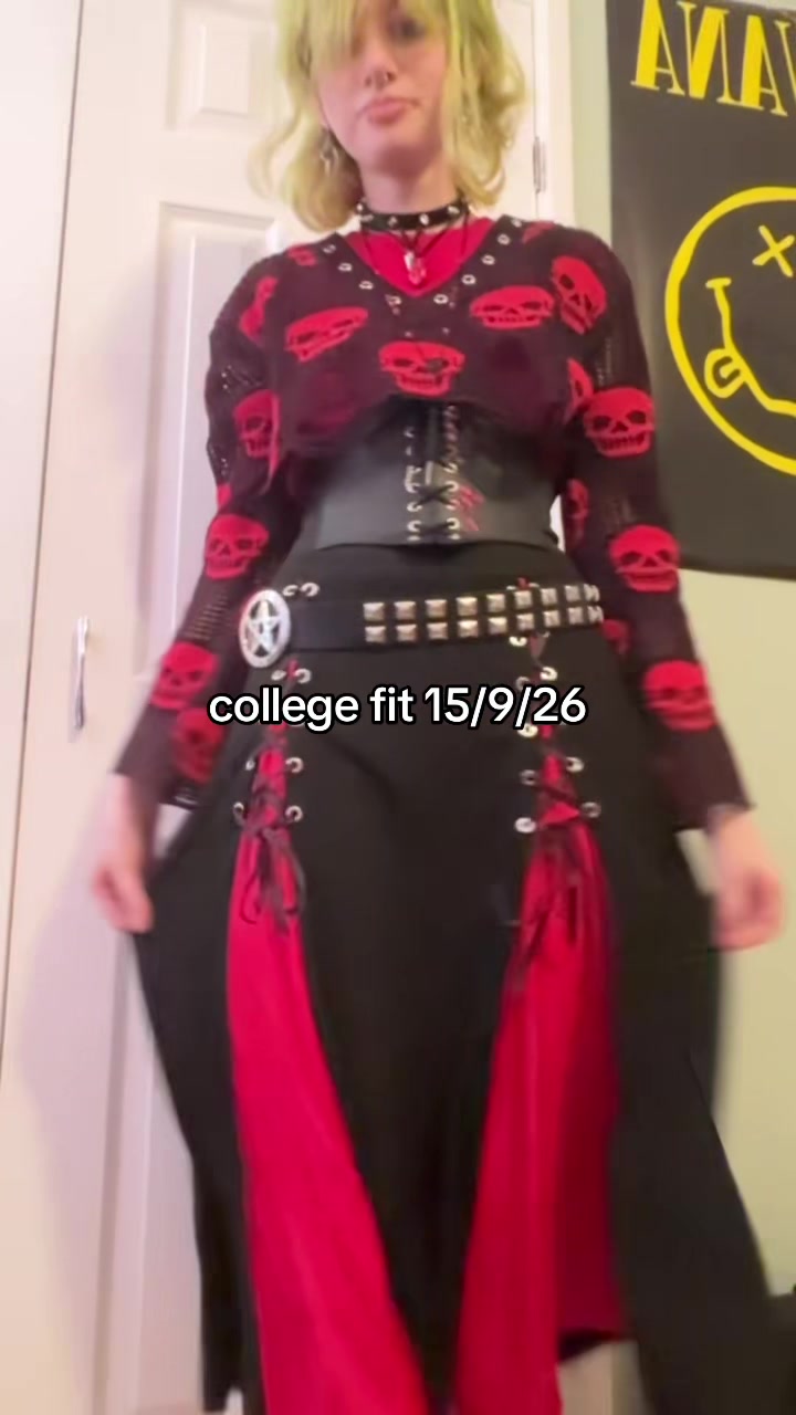 @ཐི 𝔳𝔦𝔠𝔱𝔬𝔯 ཋྀ