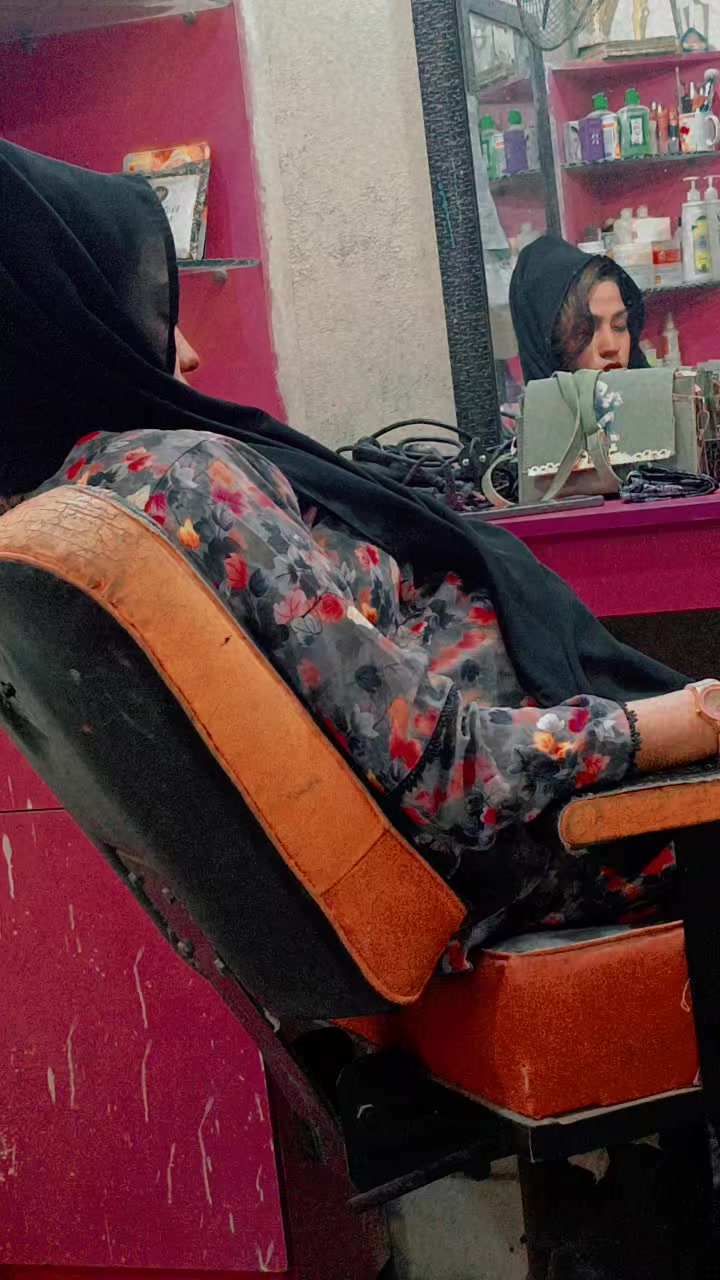 @Mehwish salon ๐