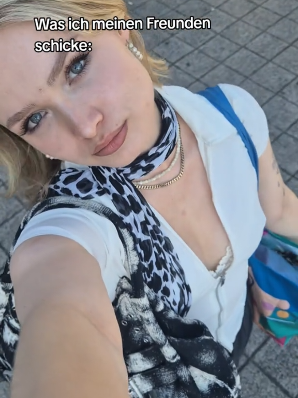 @L E A ✨️🪷💕