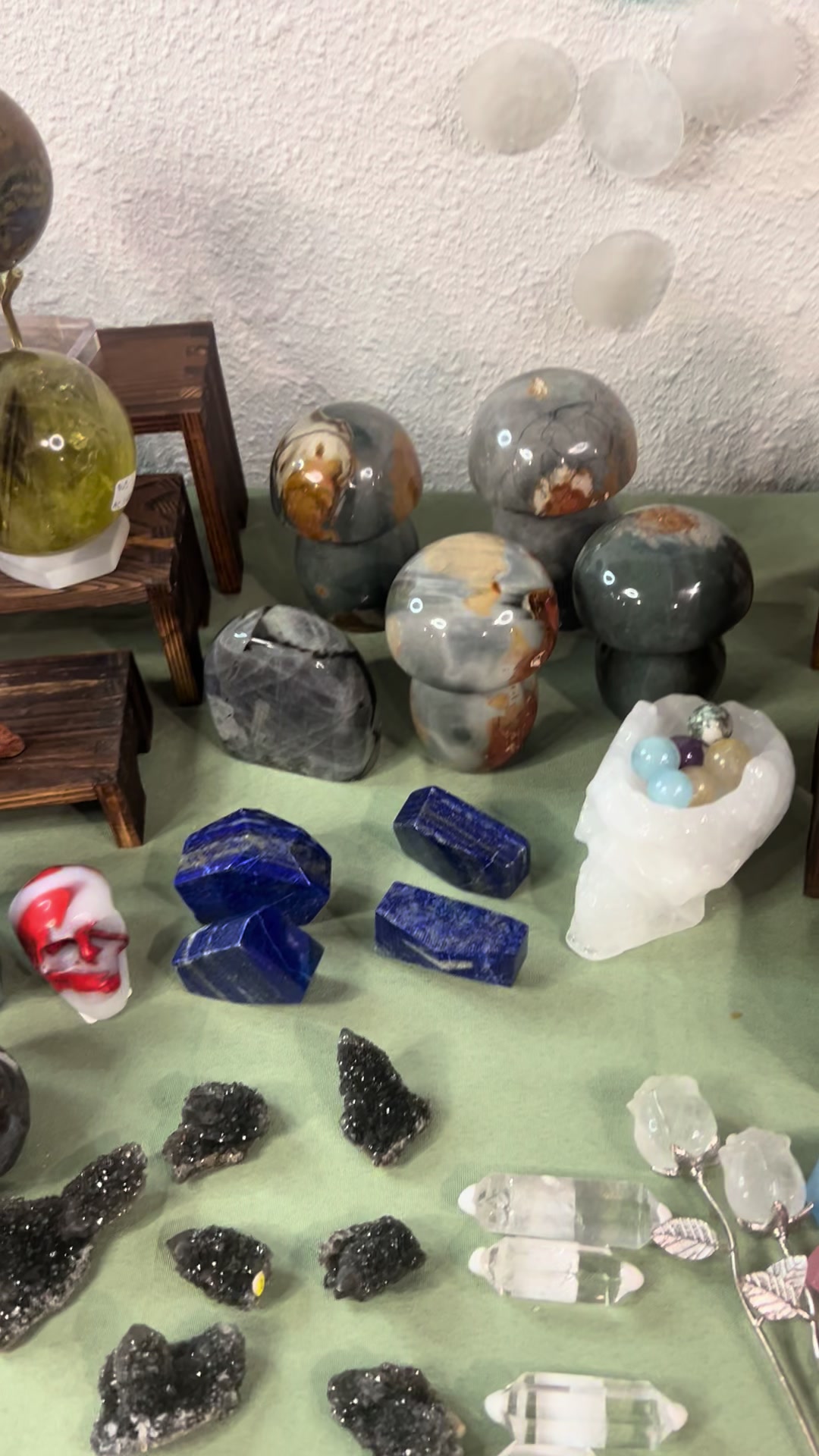 @Mystical Glen Crystals N Gems❌