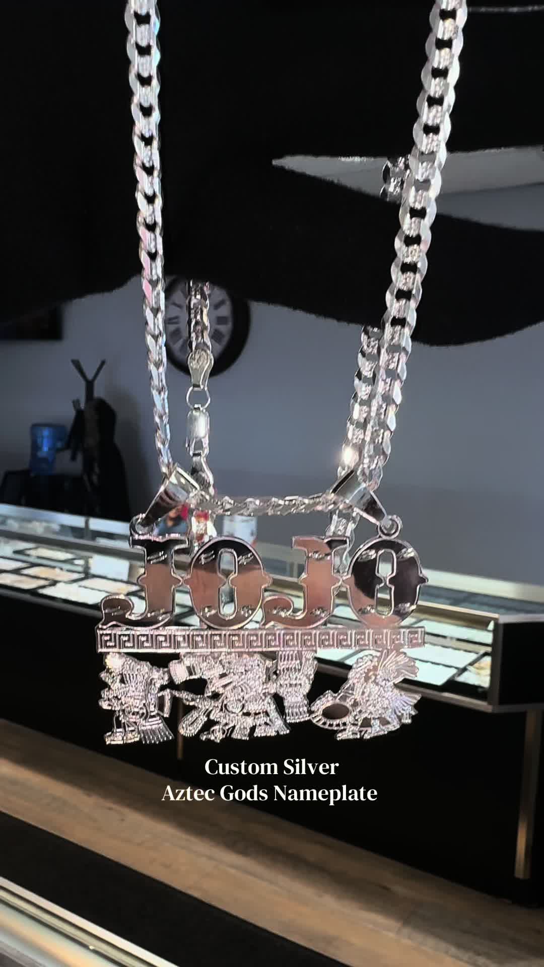 @Tito&rsquo;s Jewelry