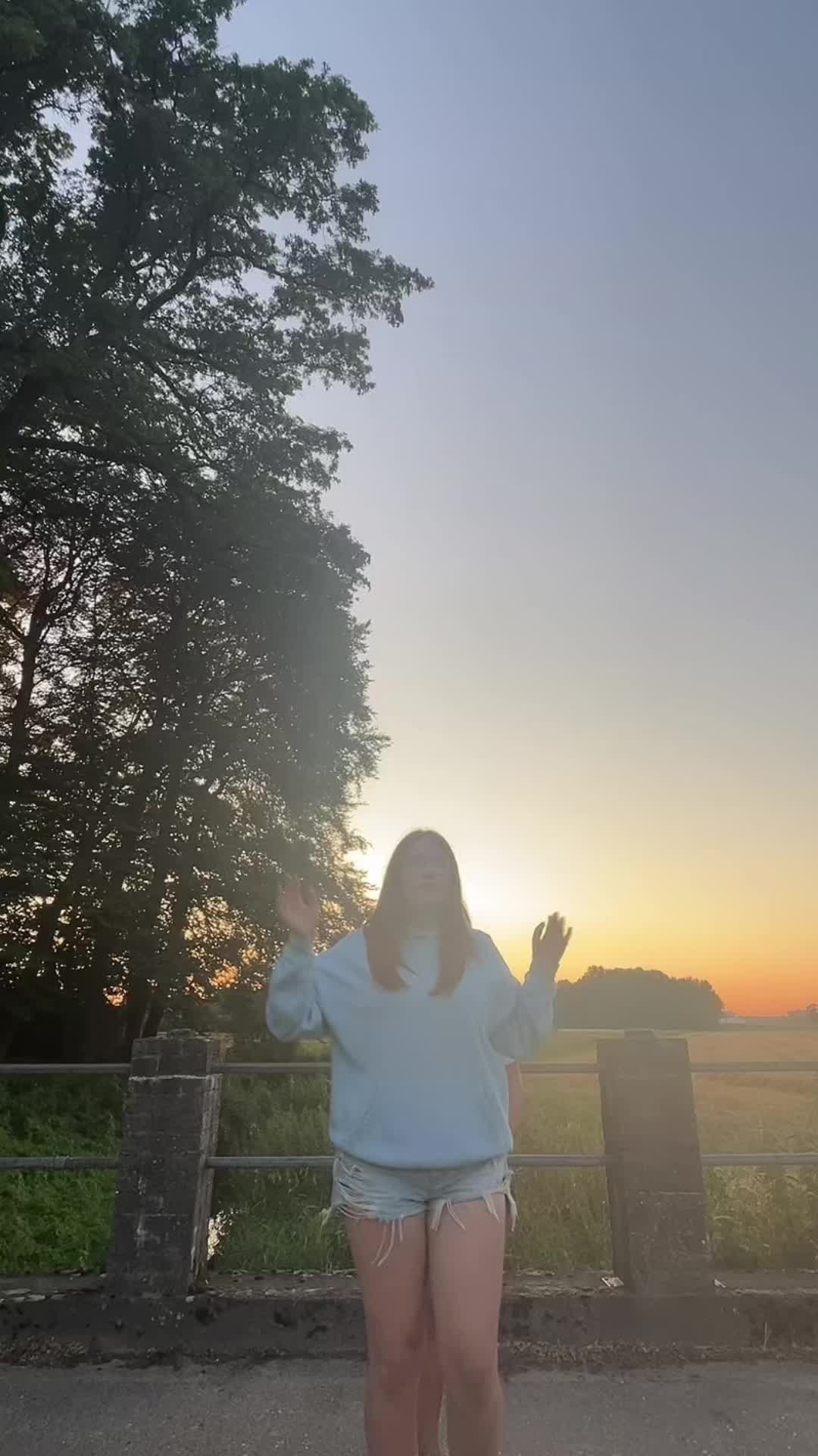 @๊จ