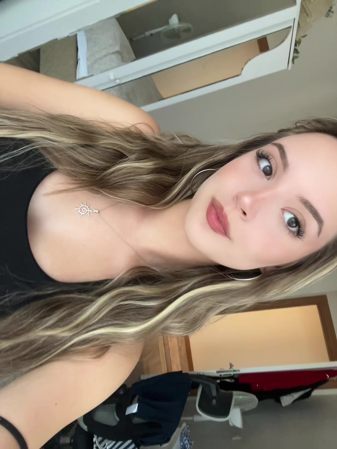 @zzeeyoss