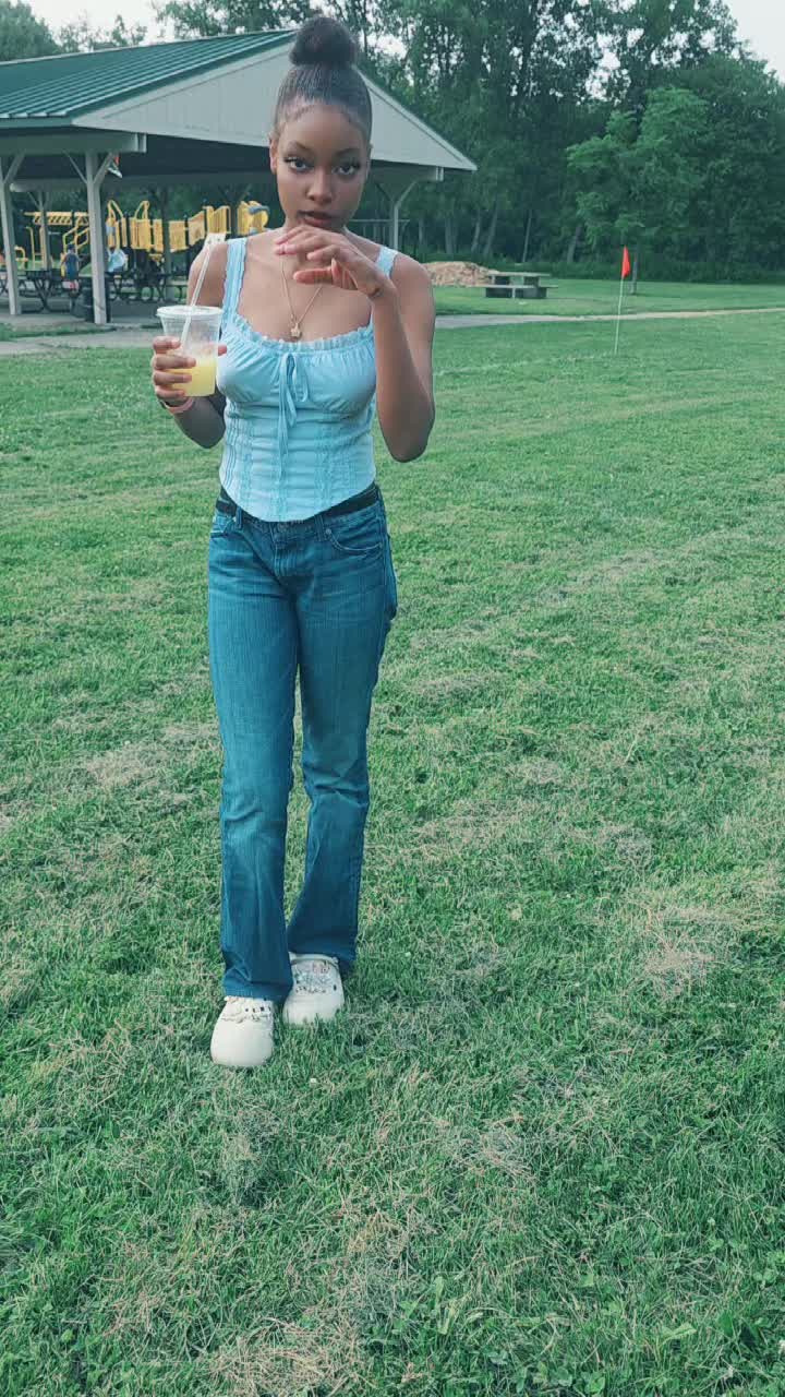 @Miana