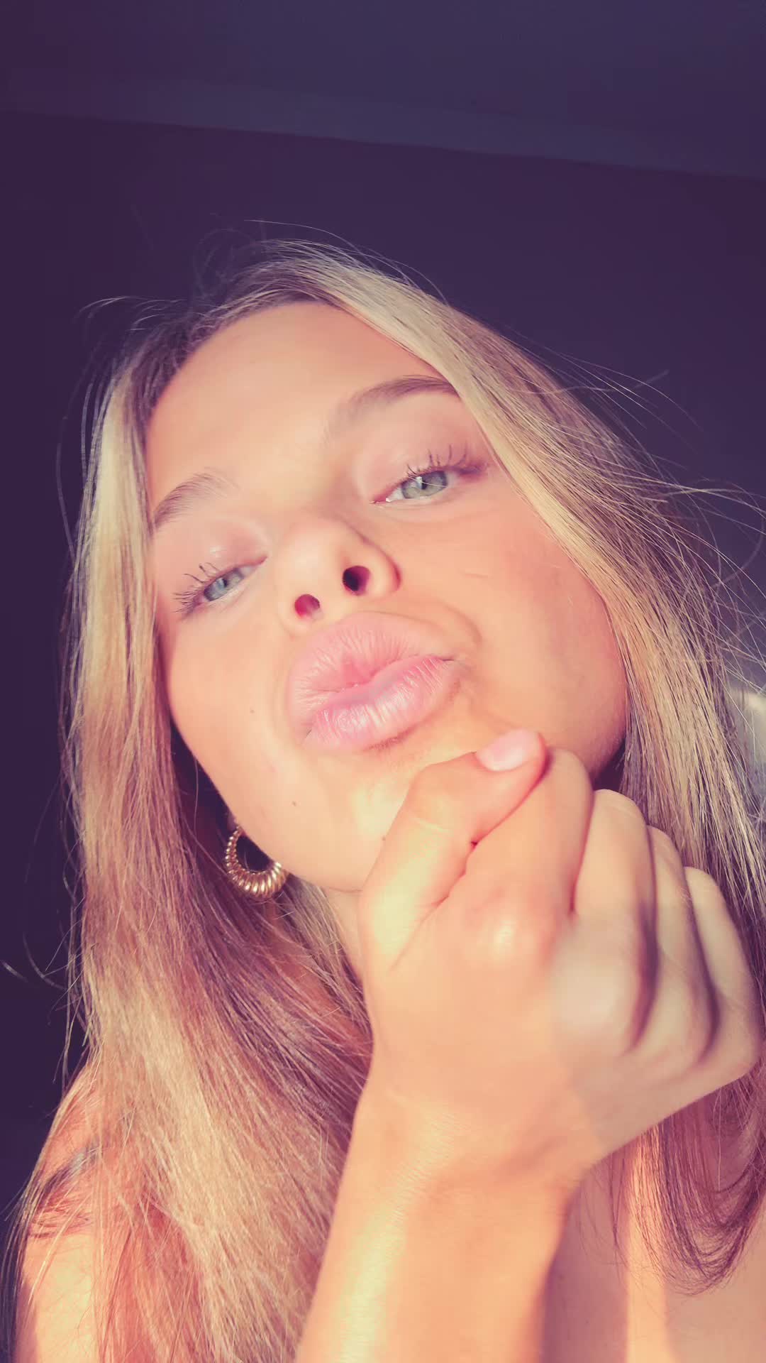 @OLIVIA