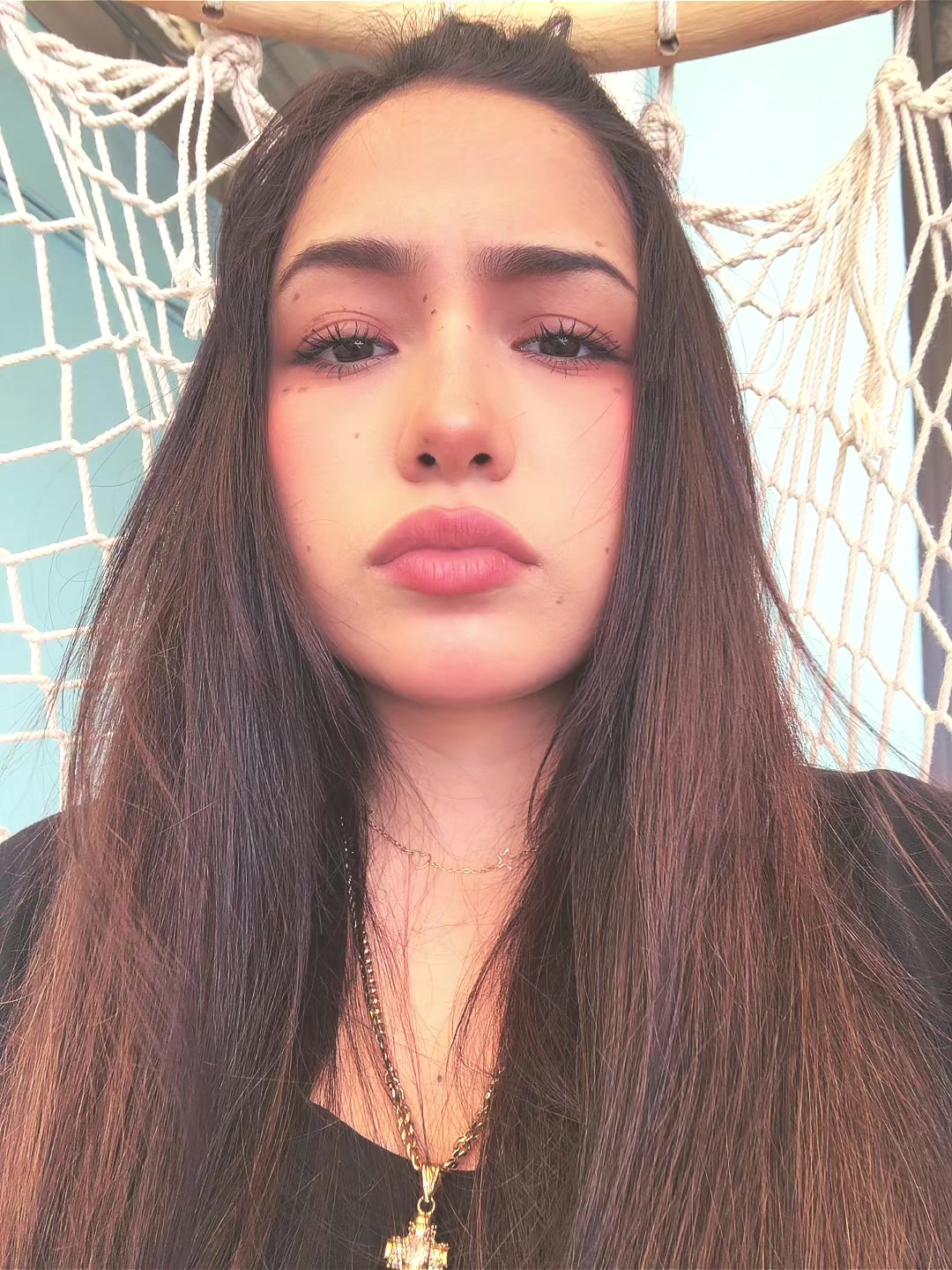 @️