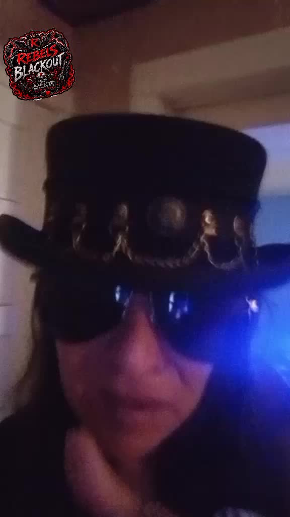 @🖤❤️🤟REBEL Danielle Cerda772