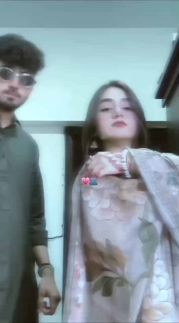 @Q̈𝓾𝓮𝓮𝓷 𝓞𝓯 𝓗𝓮𝓪𝓻𝓽𝓼 ❤