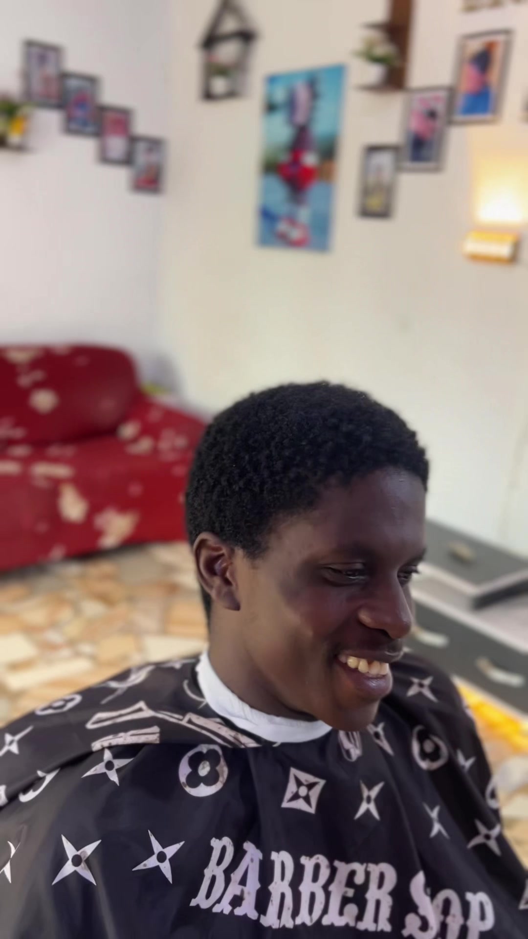 @_ĶĦÓĎJÓ_ ÈXÇÓBÄ🇬🇭🇺🇸💈✂️🔌
