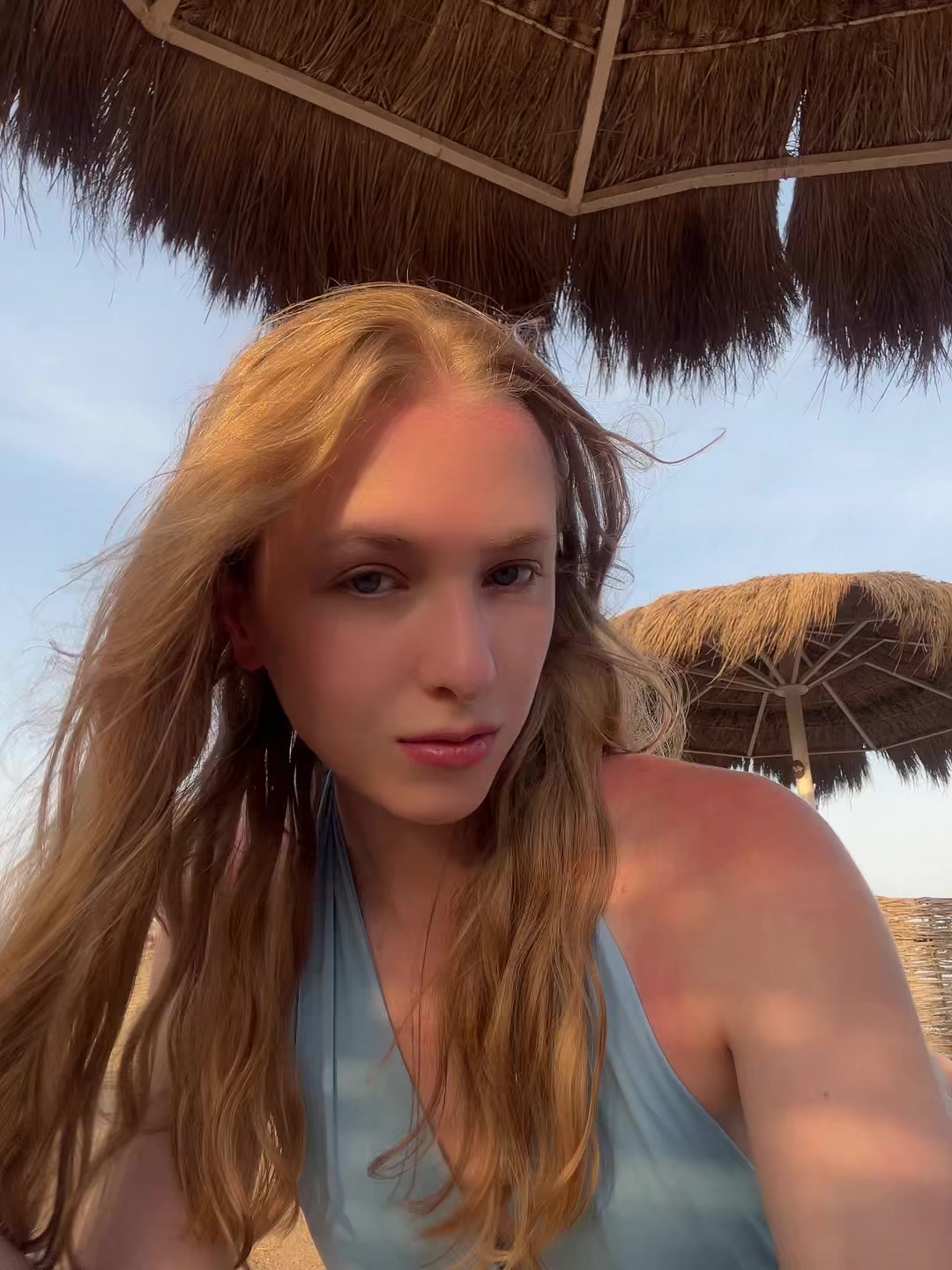 @даниэла 🧝🏻♀️