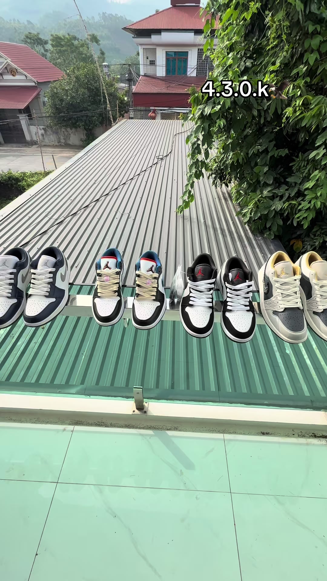 @SneakerLuxury19