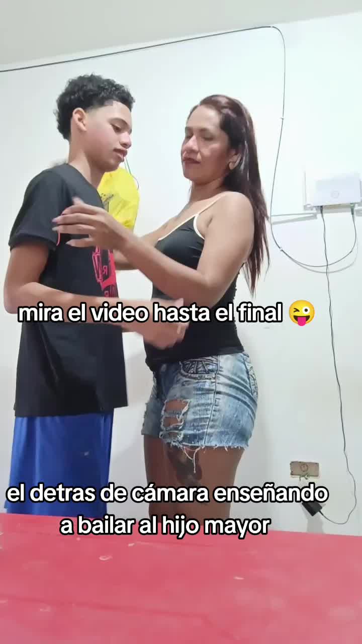 @la Morena4 bailando