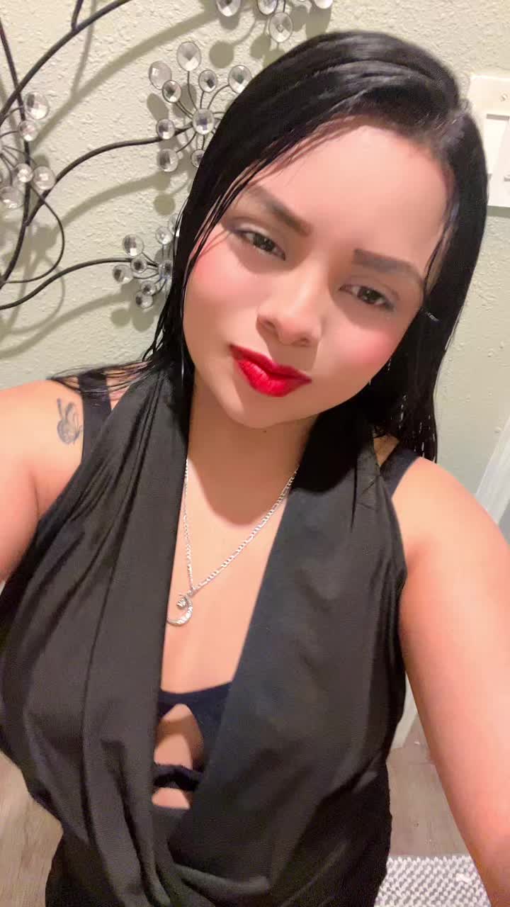 @yoliespinal