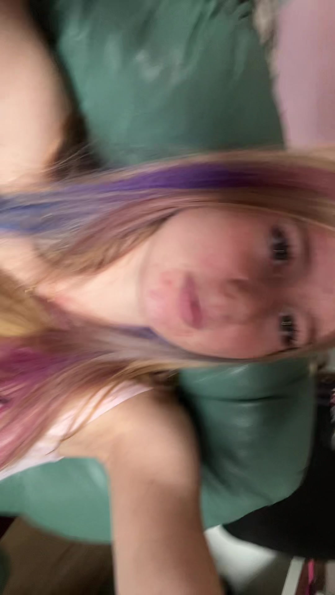 @chloefrederiksen_