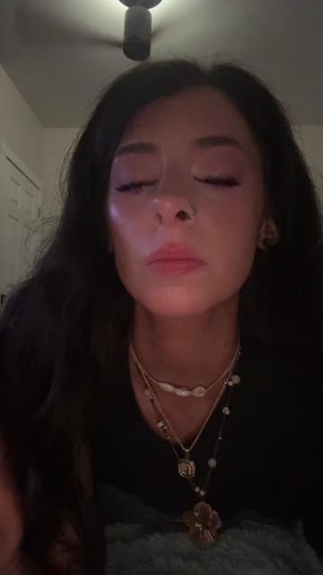 @sydknee
