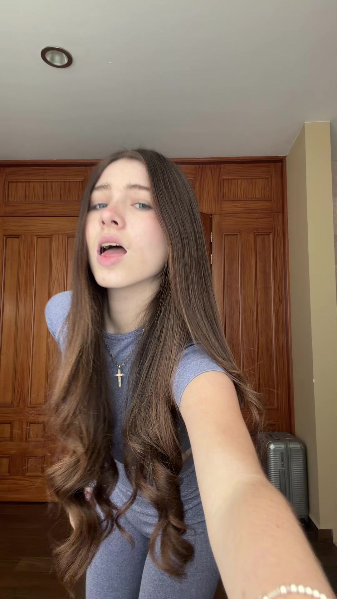 @Moni