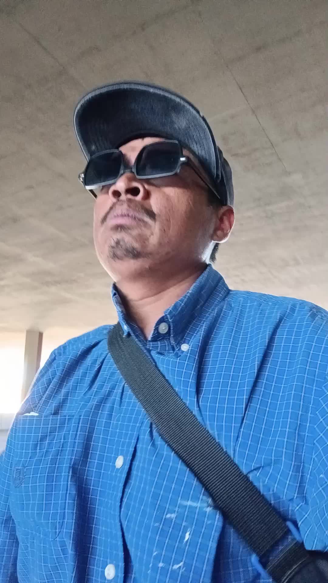 @&Eacute;L ca&iacute;do