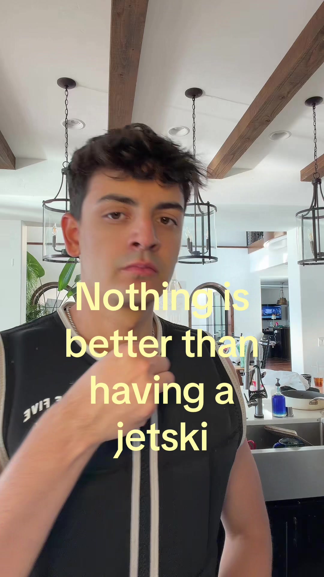 @325 Trae