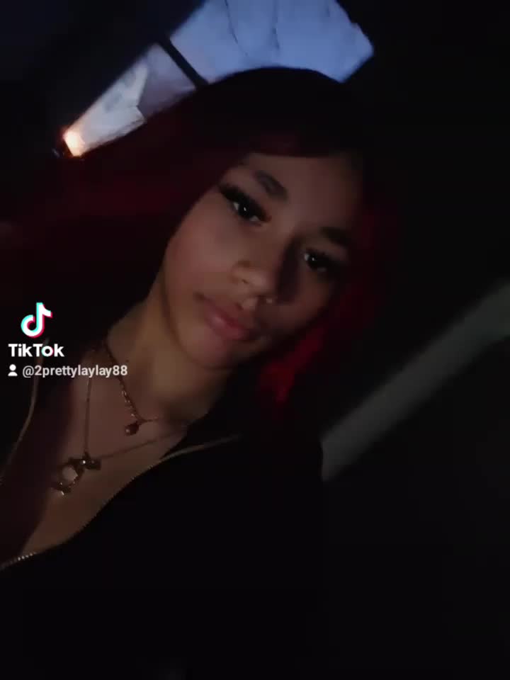 @??? 　  ️