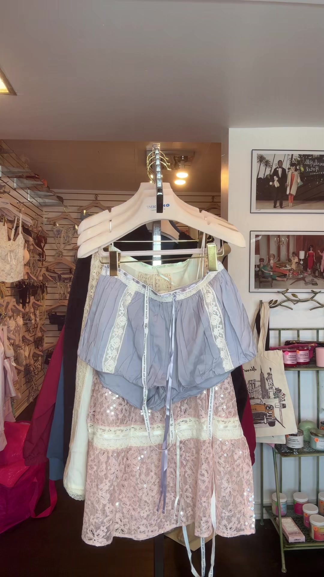 @OnFemme by Lindsey&rsquo;s Kloset