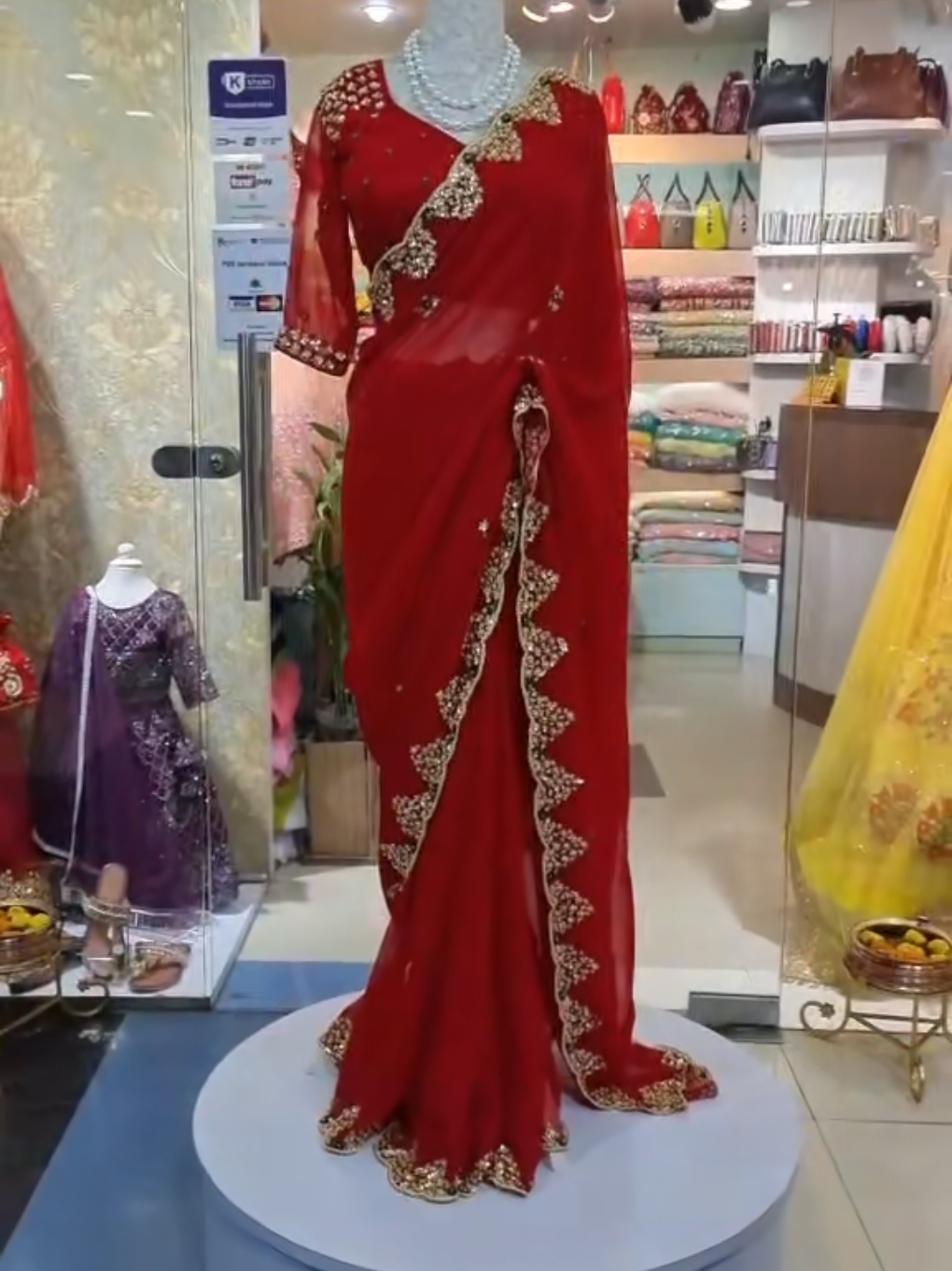 @Ladiesday Boutique - Santoshi