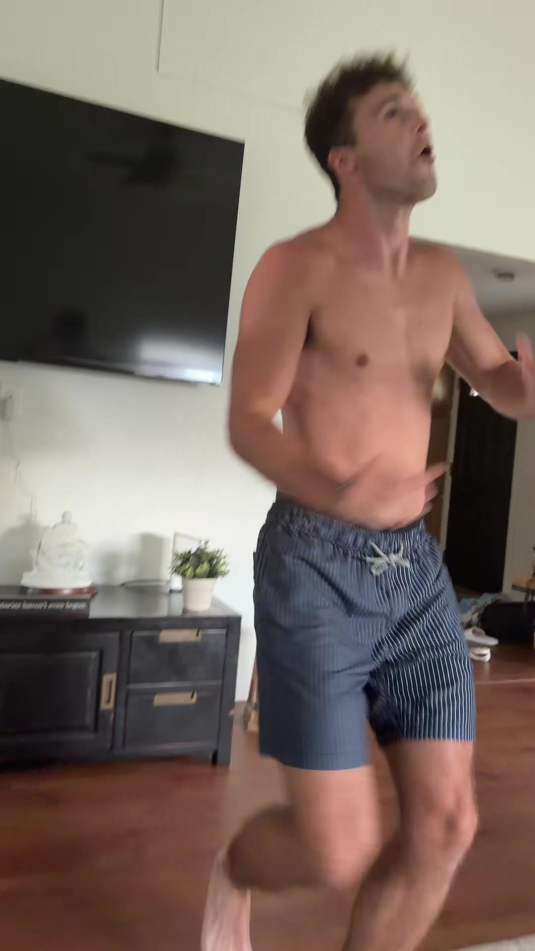 @Q