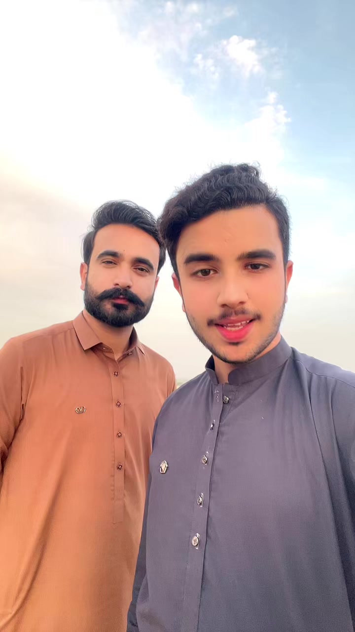 @Mr, SALIM ANSARI⚜️
