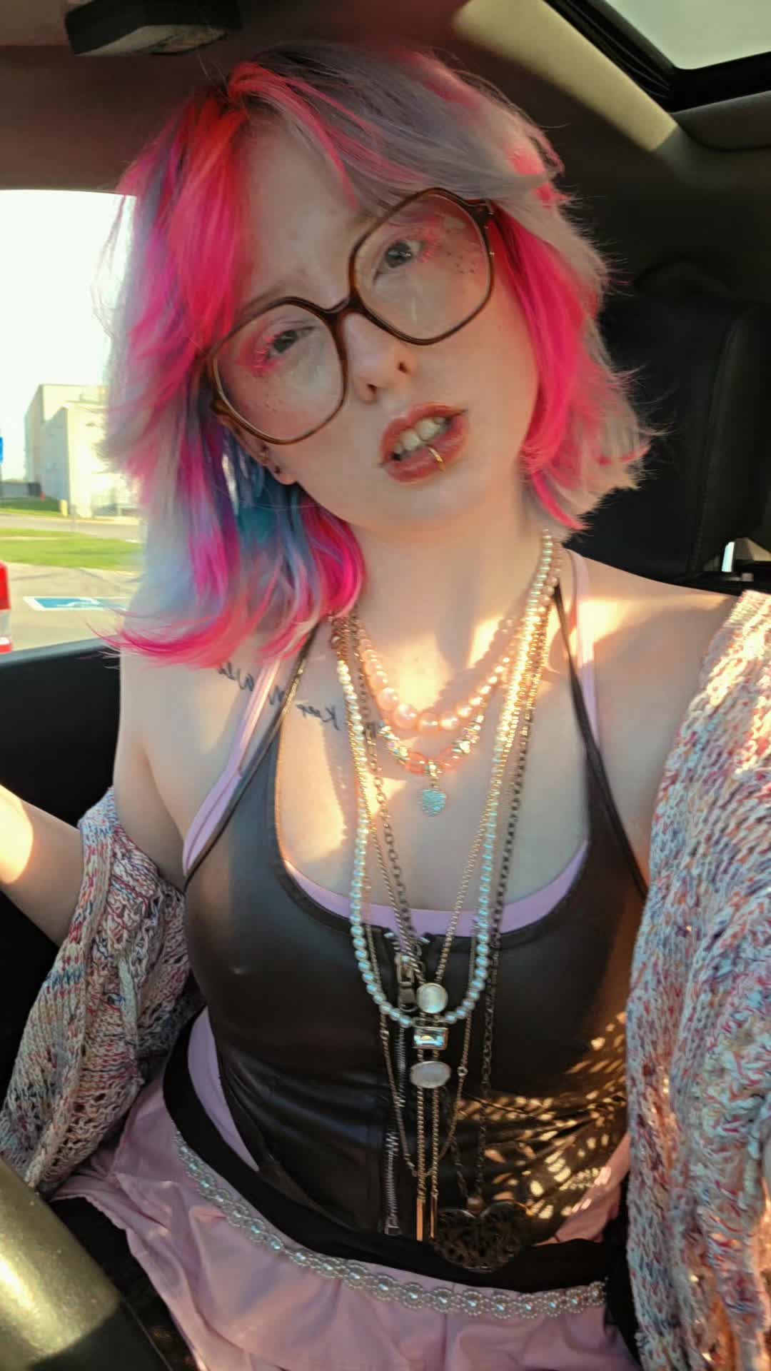 @Jade <3