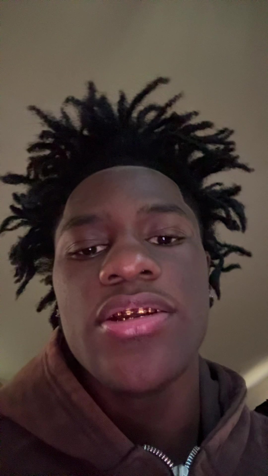 @quezyns