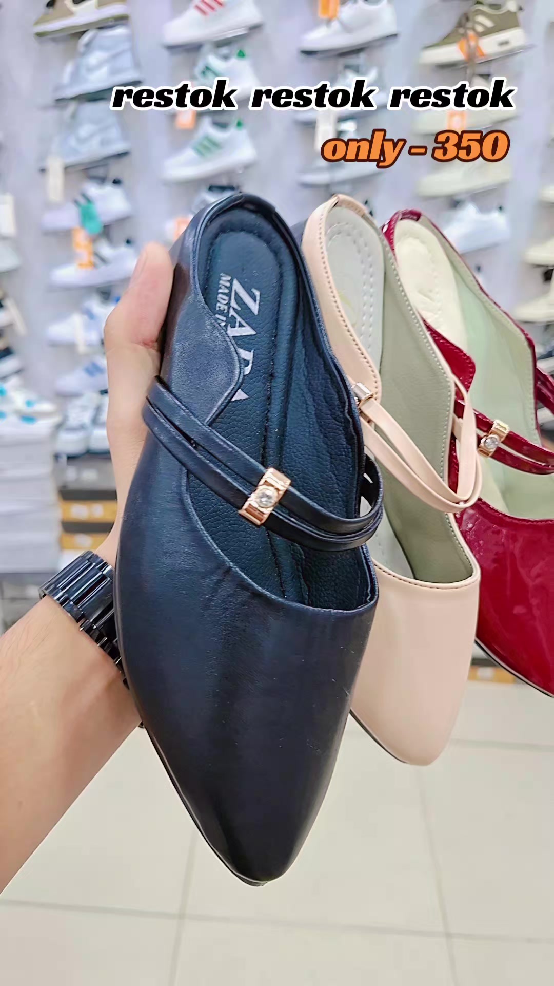 @Galaxy Footwear { ATTARIYA }