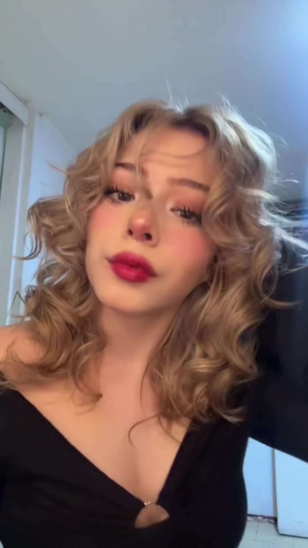 @Chichara