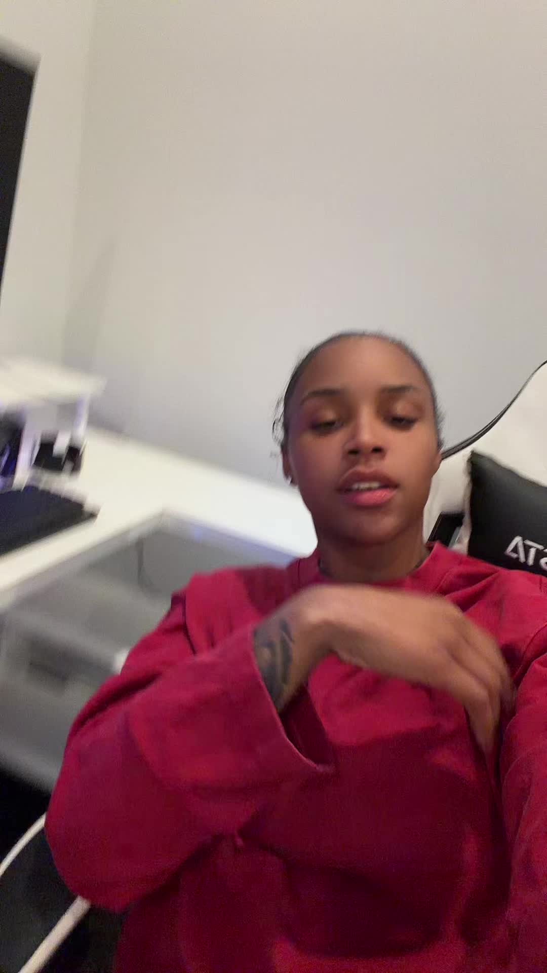 @jada tae