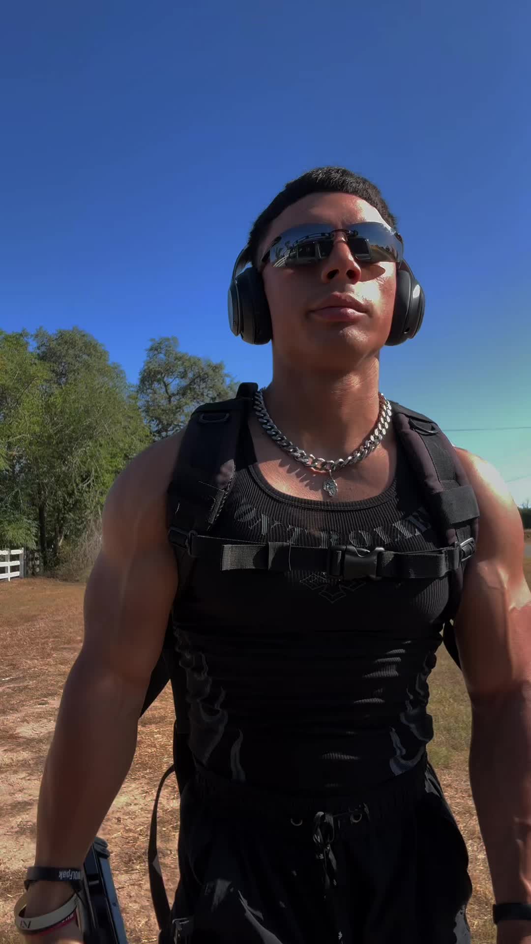 @_julianrico_