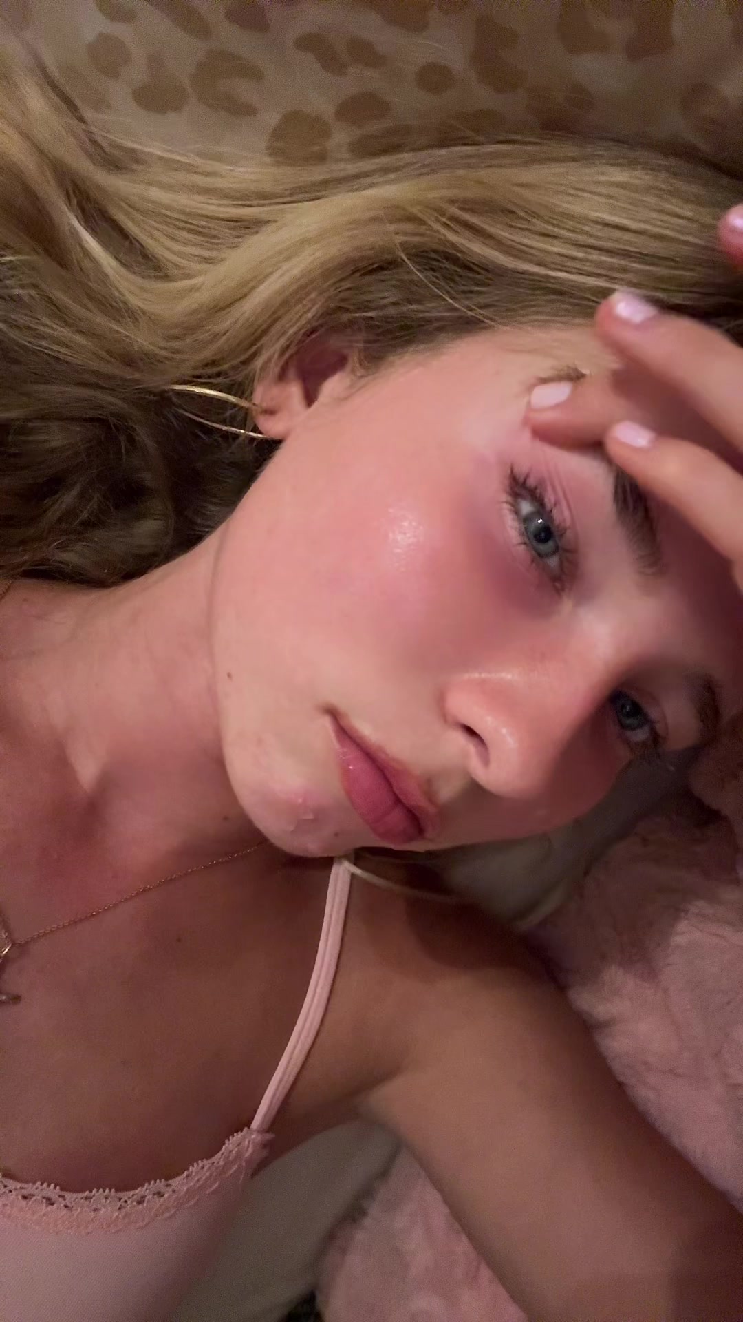 @hello_annmarie
