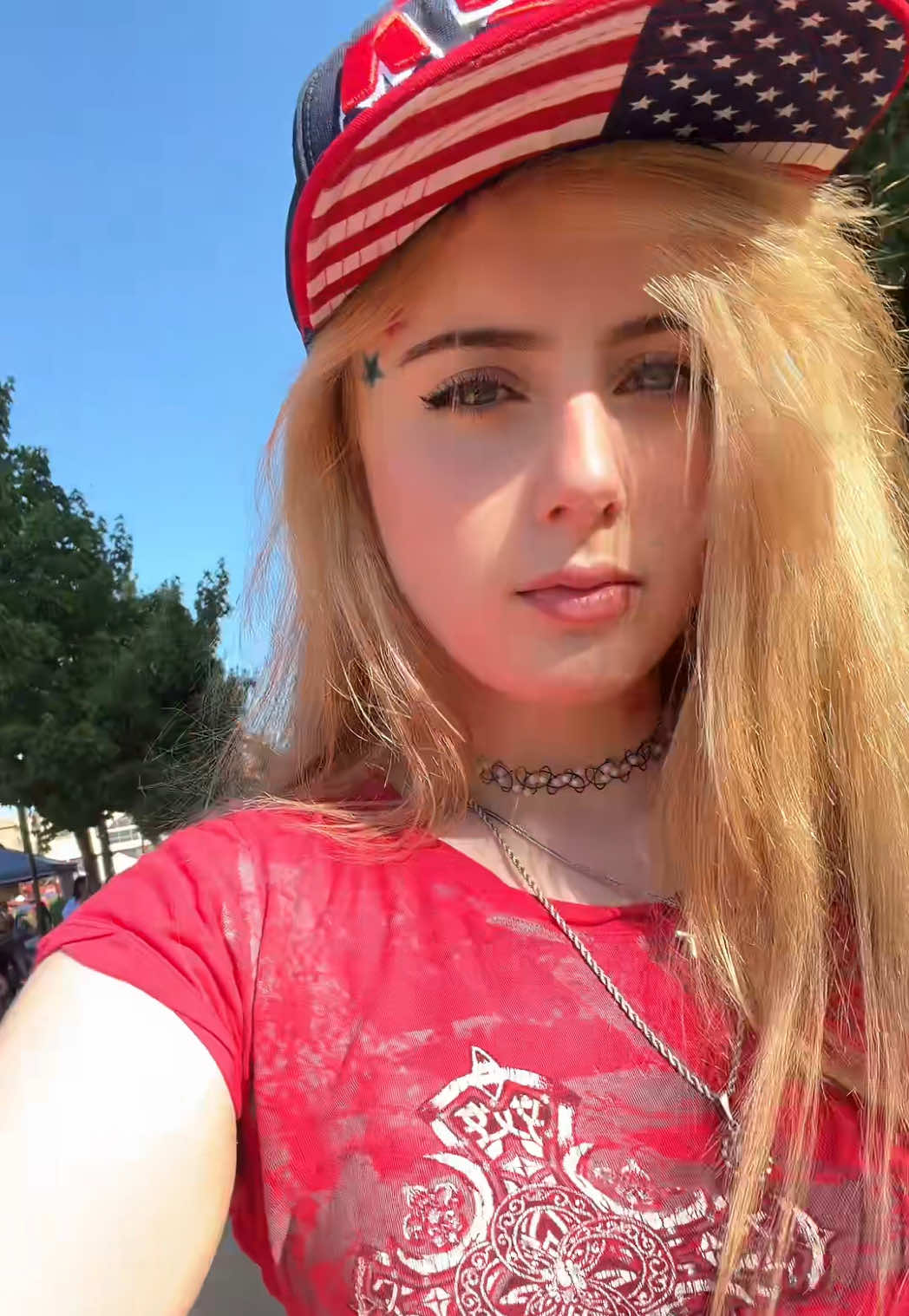 @Kr1ssee