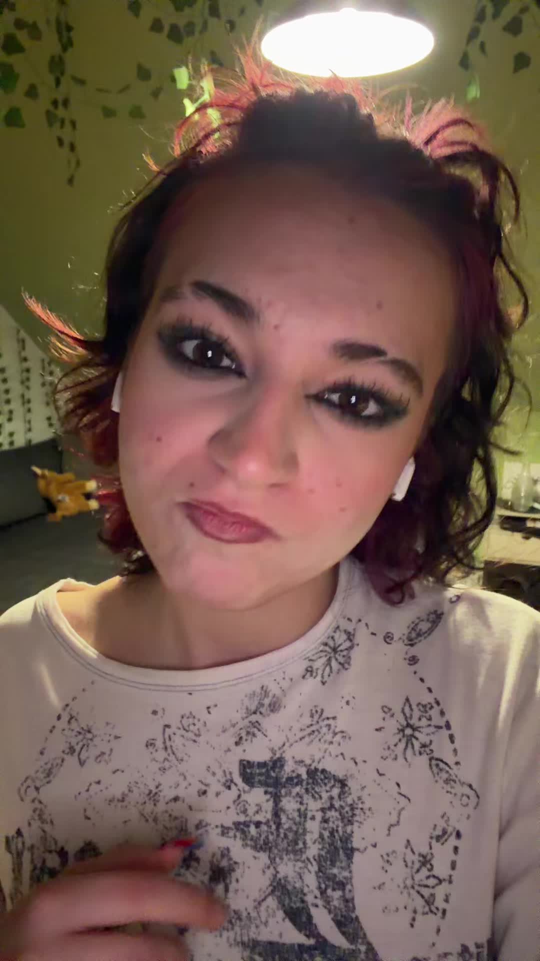 @whois_fenja