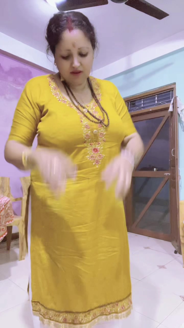 @Lina Bhatta
