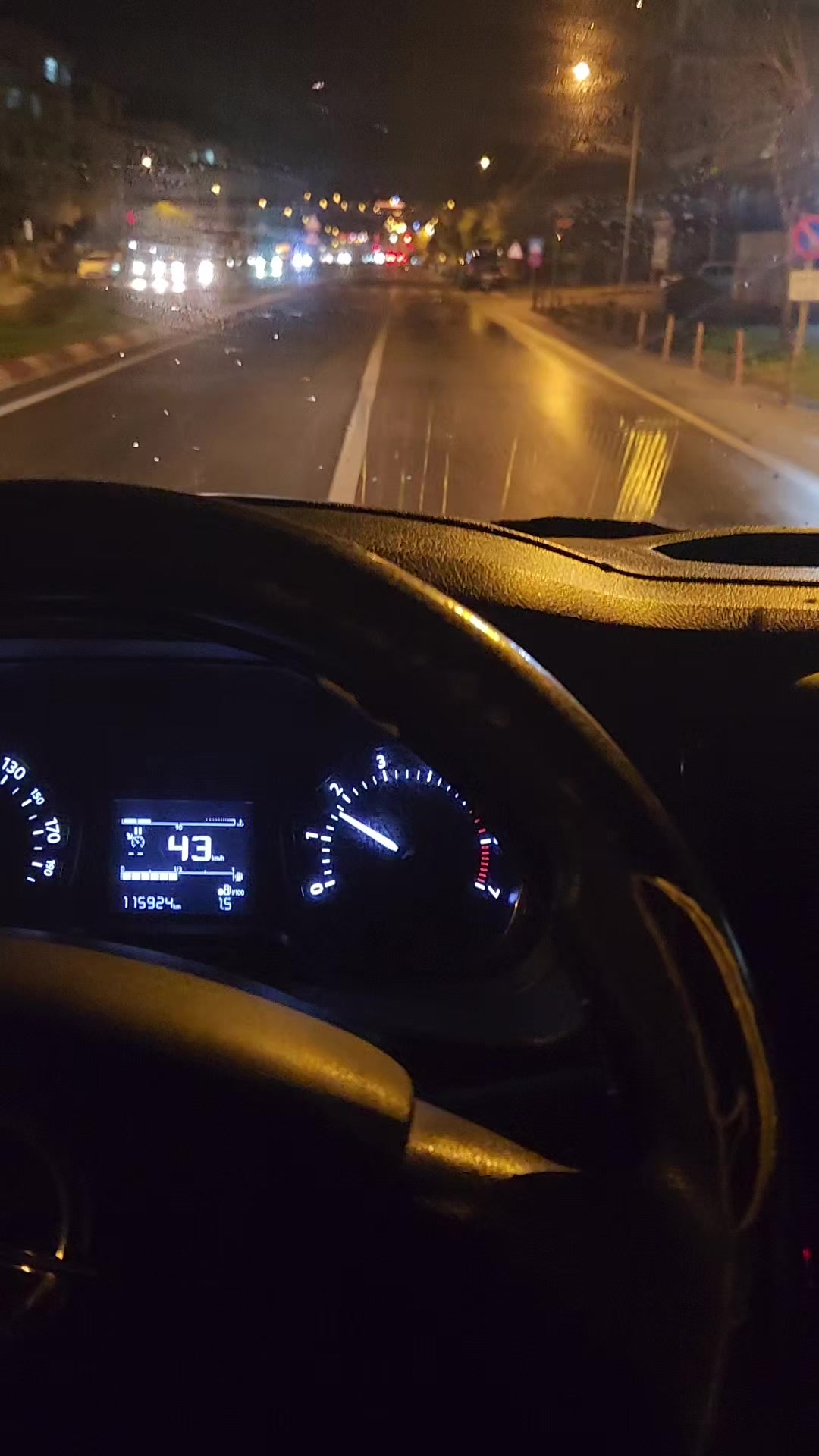 @Orhan Ulutaş