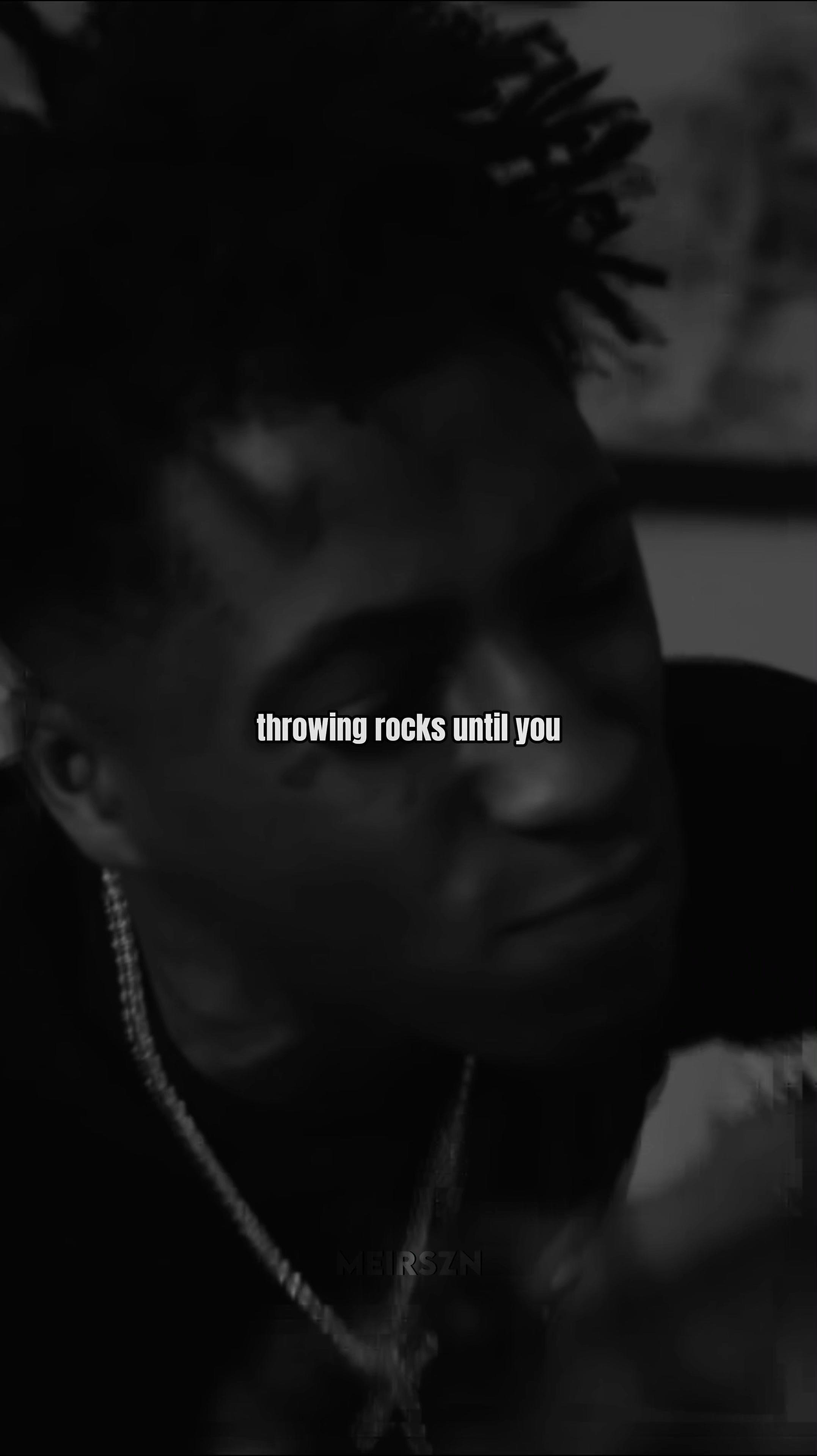 @⃟