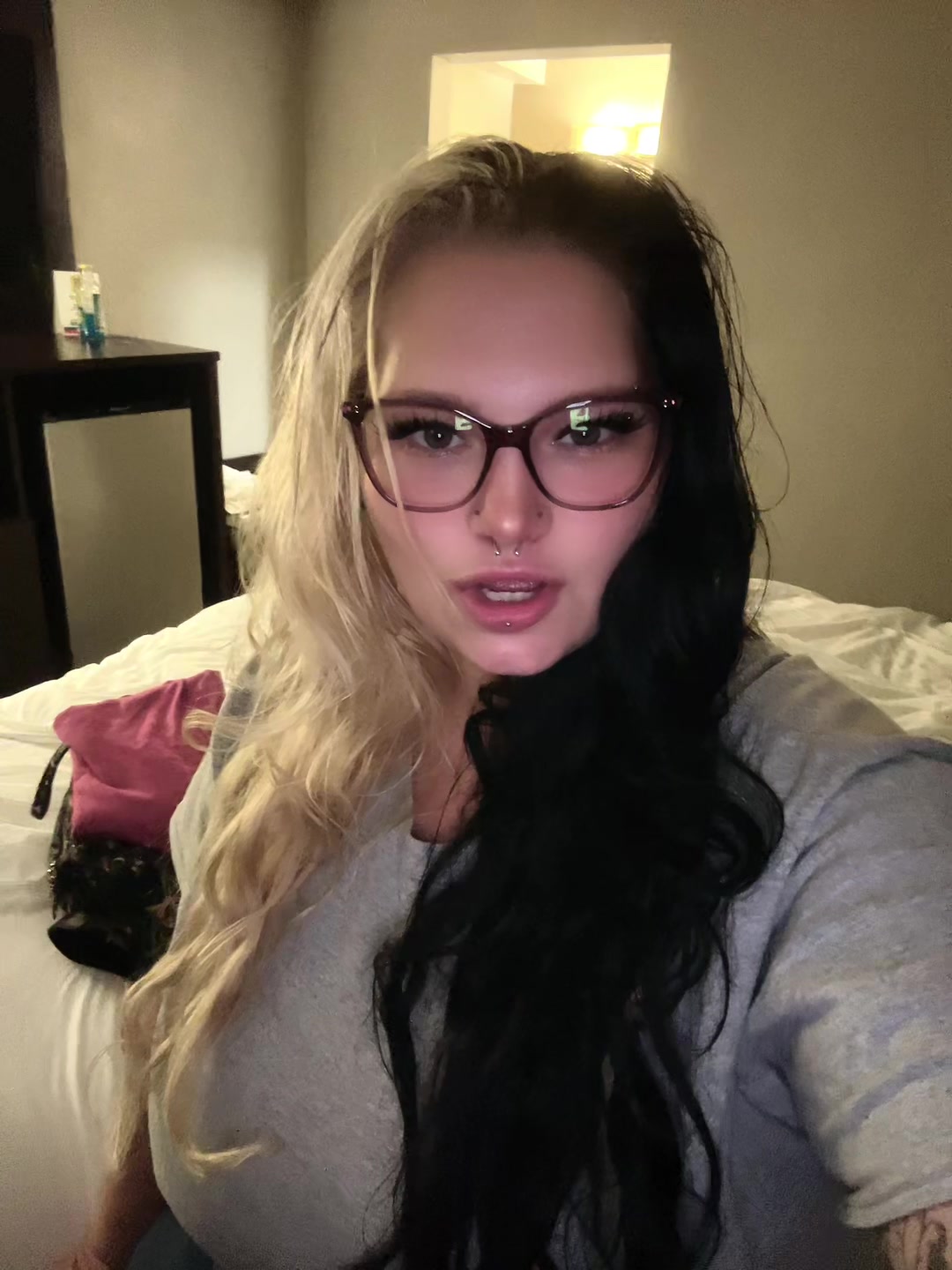 @Liv