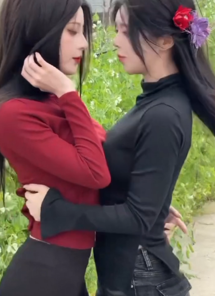 @𝘾𝘼𝙇𝙇𝙈𝙀𝙉𝙐𝙔