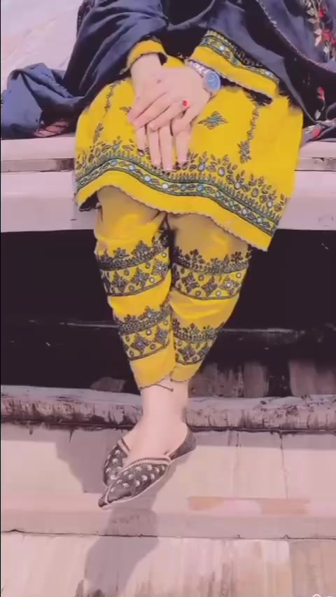 @Ayesha Khan