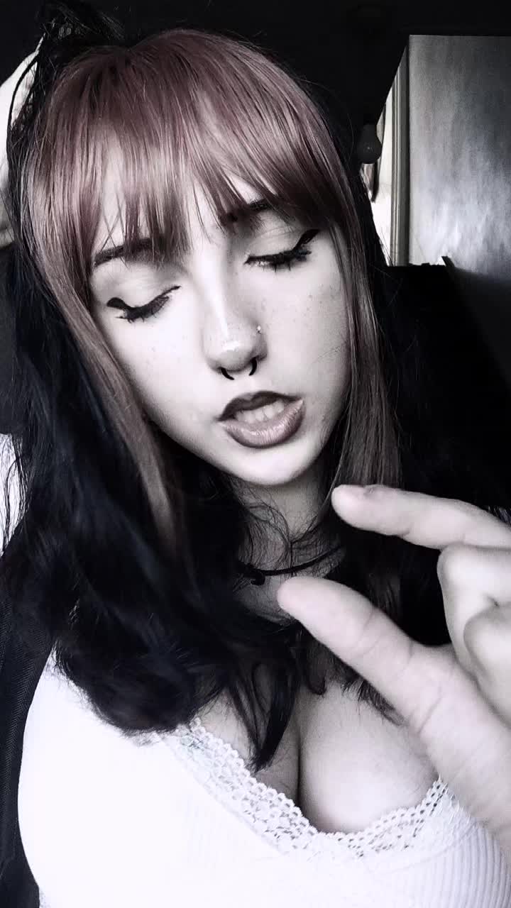 @😵💫