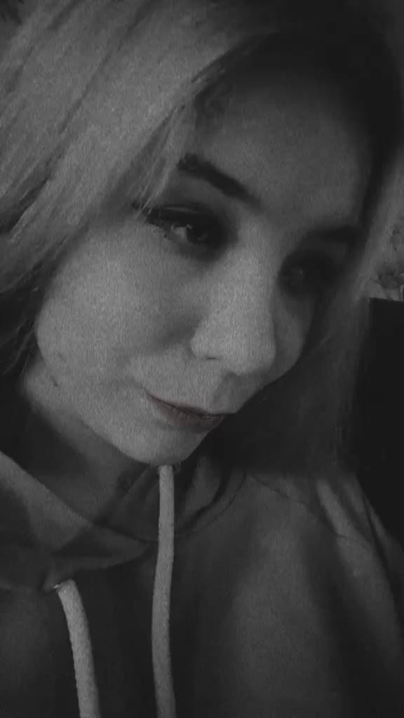 @Твоя бывшая 💔